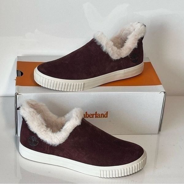 Timberland Skyla Bay Warm Lined Slip-Ons Size: 6