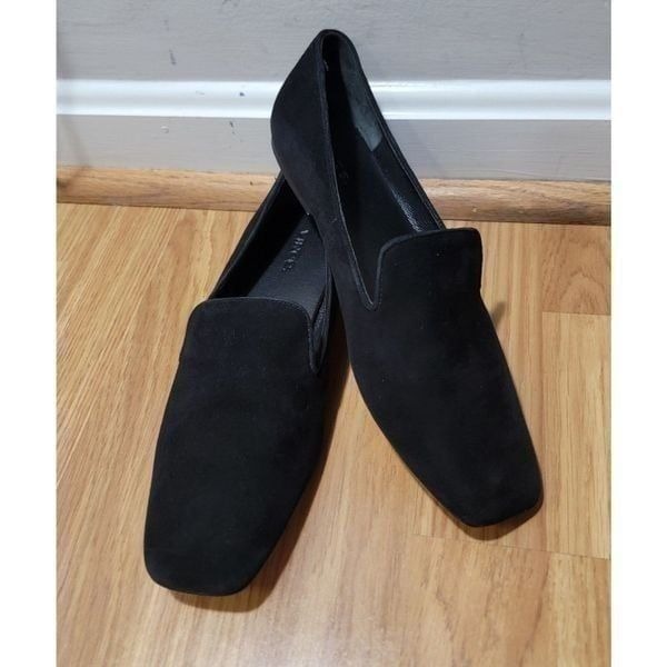 Vince Clark Square-Toe Suede Loafer 9