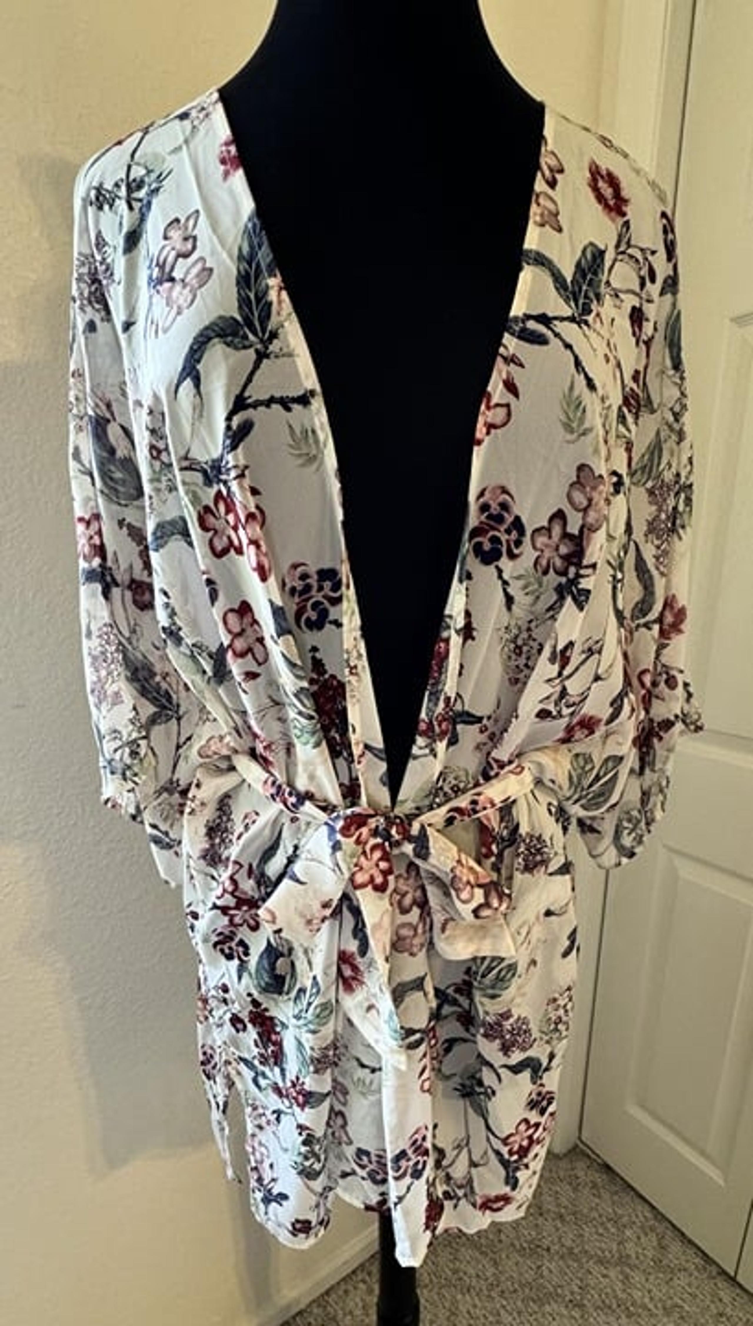 Lularoe Daphne - Size M