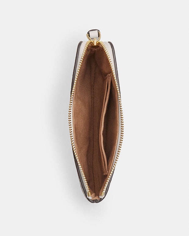 Coach Corner Zip Wristlet With Lips Print - detail