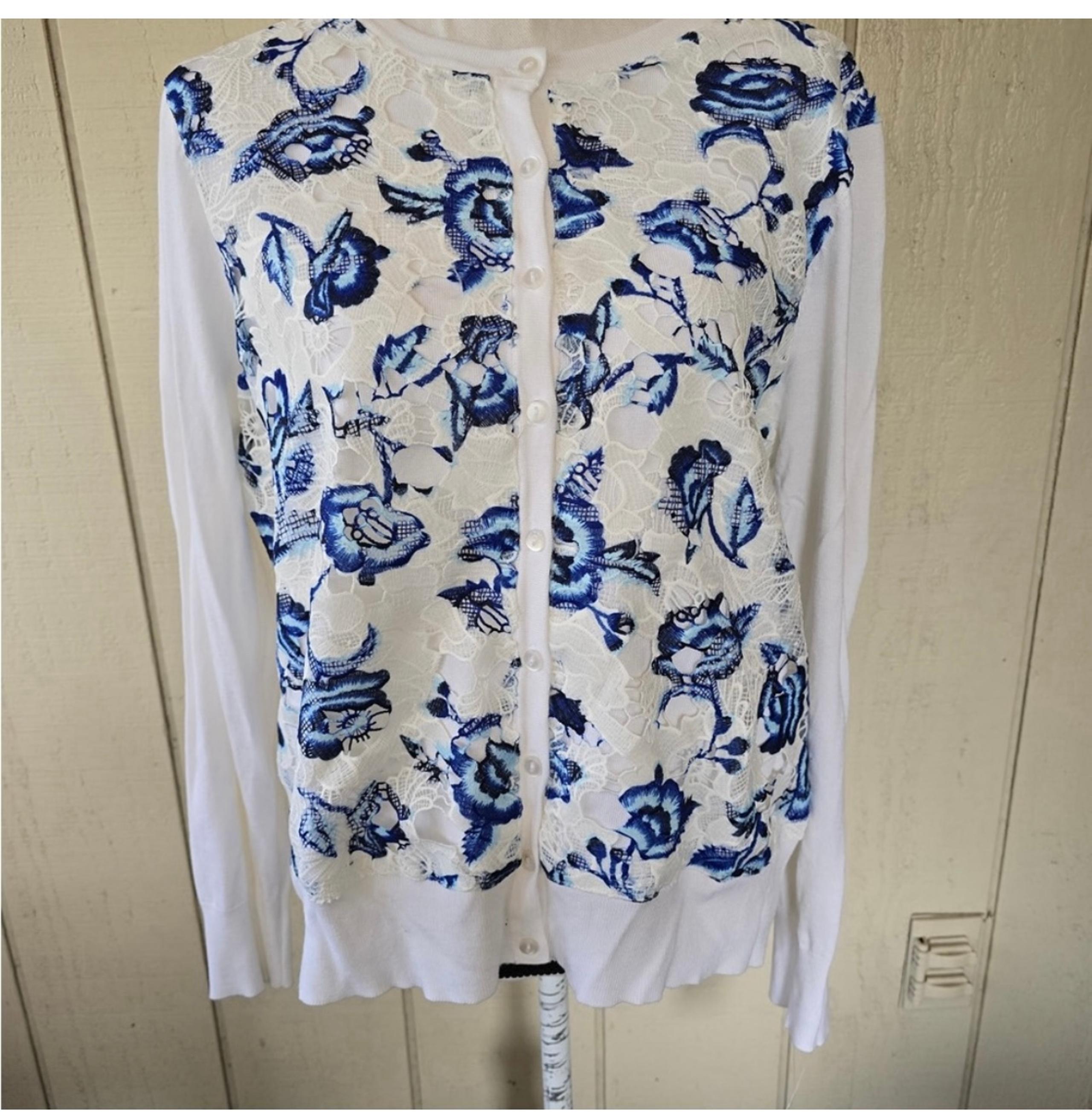 Charter Club cardigan NWT