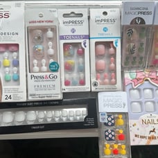 Lot of NEW Fingersuit KISS ImPress and Dashing Diva Press on Pedicure sets