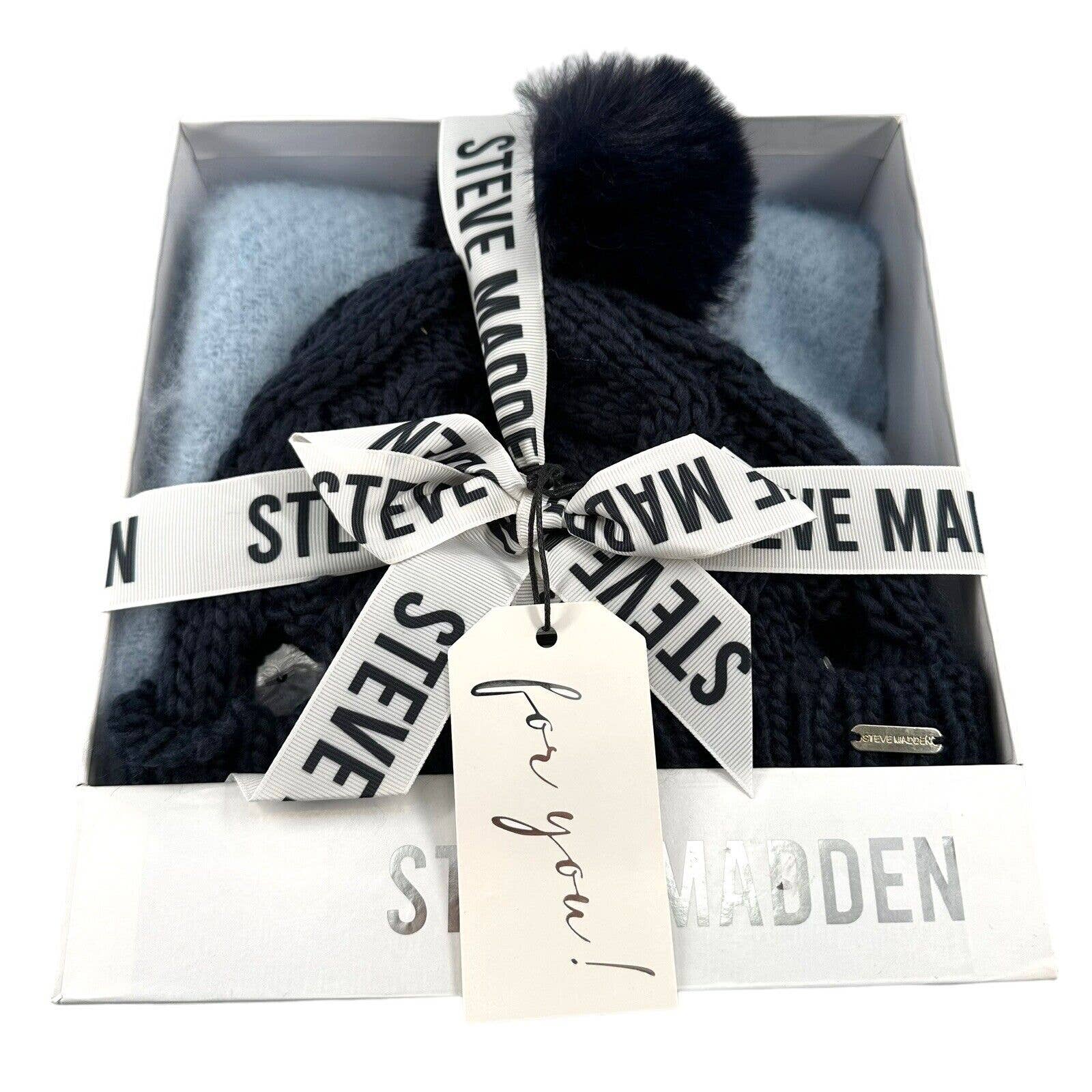 Steve Madden Fringe cable knit Scarf & pom pom Beanie Set navy blue giftset