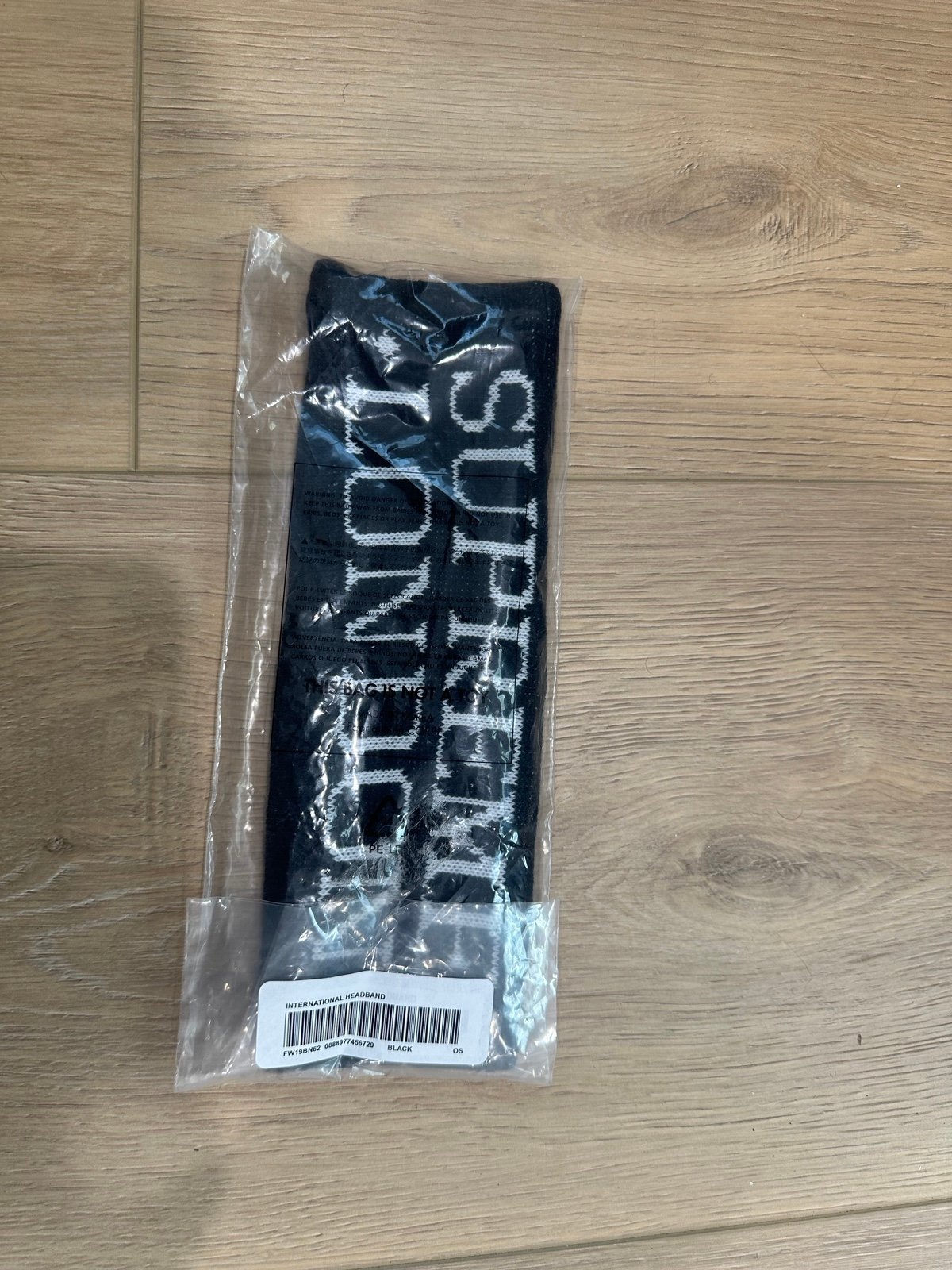 Supreme headband