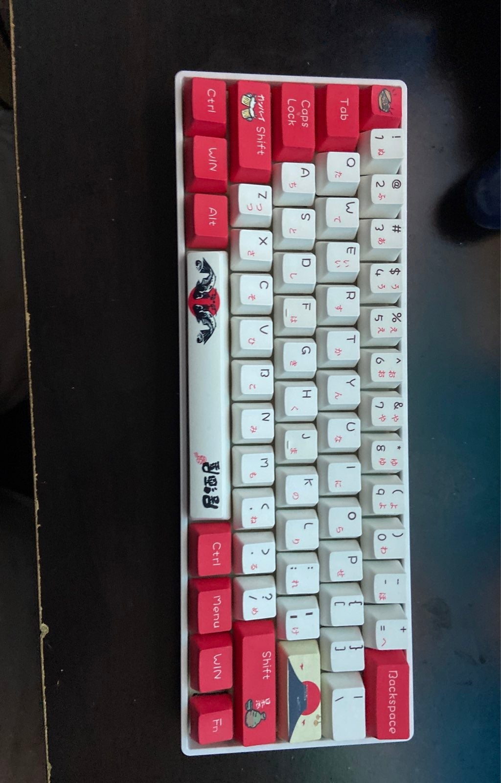gk61 yellow switches custom keycaps