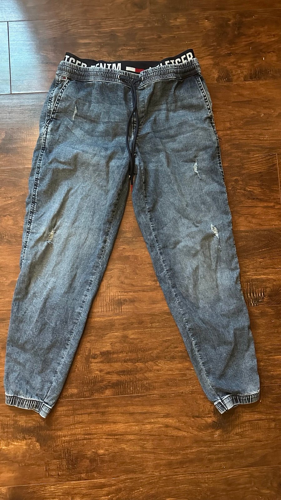 jogger jeans
