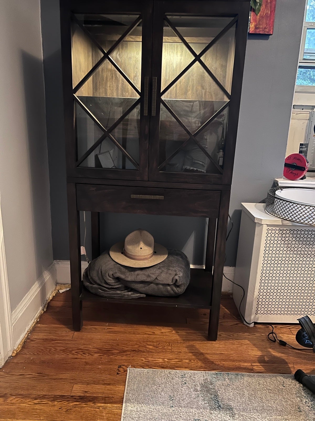 Bar Hutch