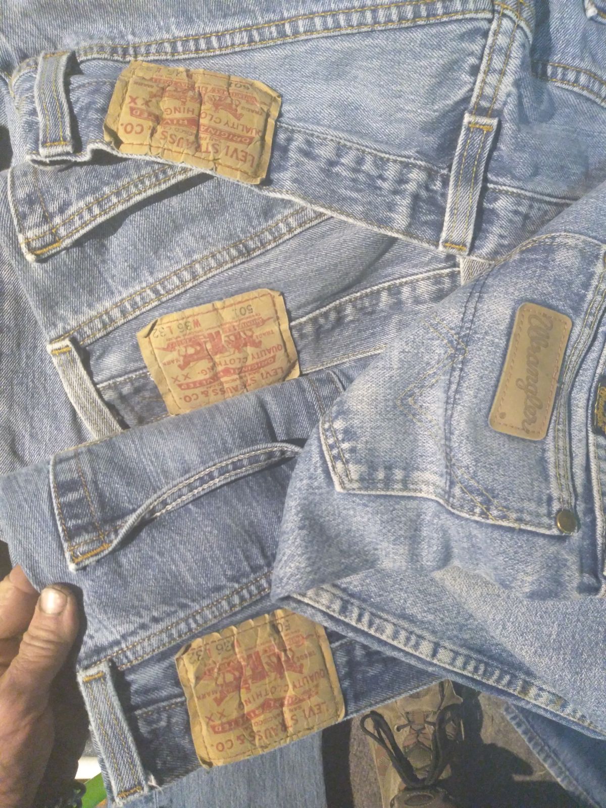 Jeans