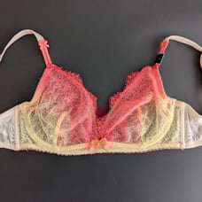 Victoria's Secret VS Very Sexy Neon Pink Ombre Eyelash lace bra 32DD underwire