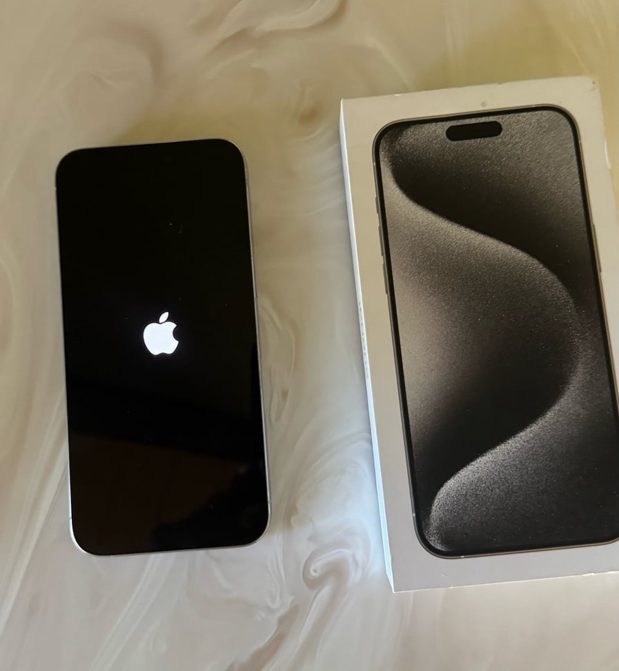 Apple iPhone 15 PRO MAX Locked 1TB
