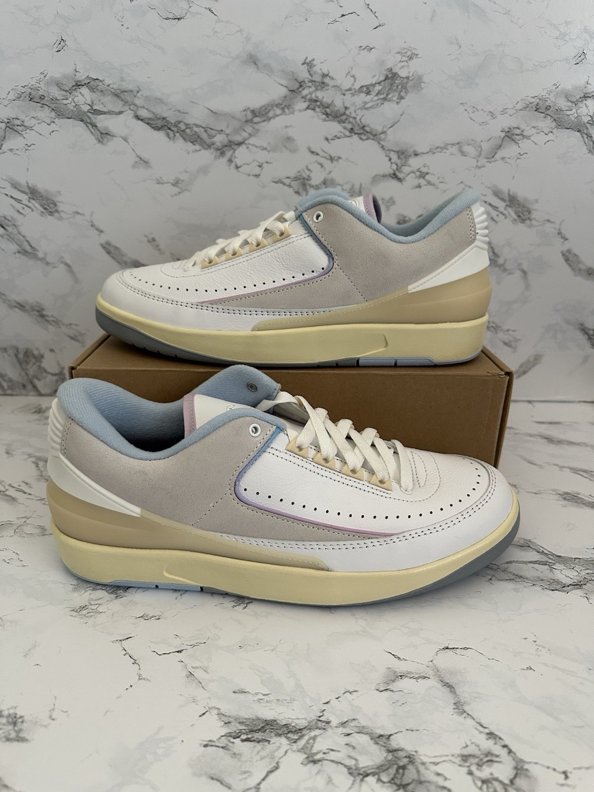 Nike Air Jordan 2 Retro Low Look Up In The Air Shoe DX4401-146 Women 10.5/ Men 9