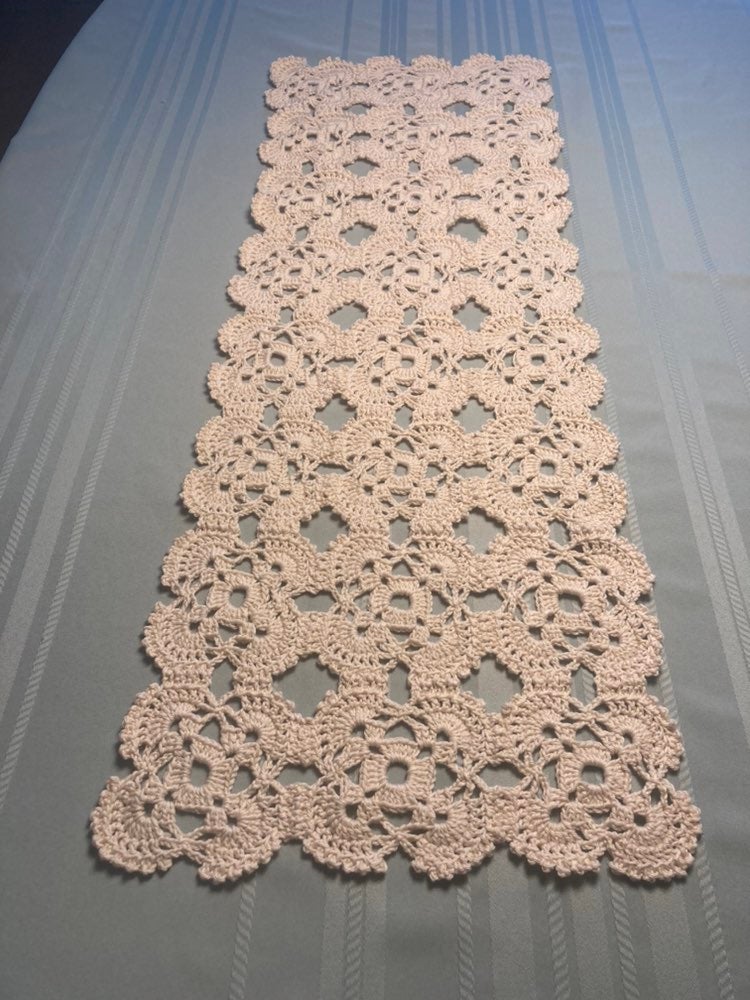 Lace, handmade runner, ecru color, cotton
