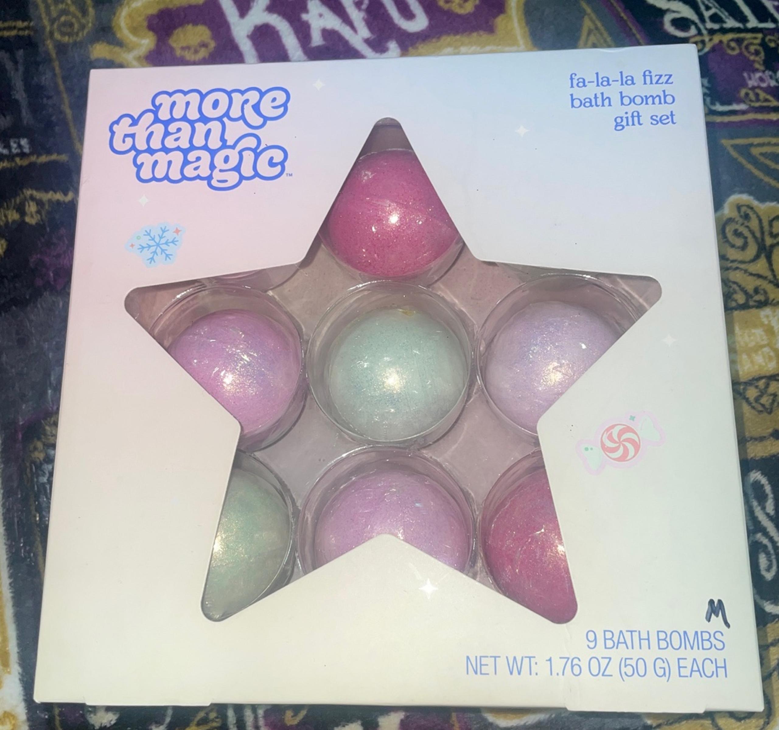 More Than Magic: Fa-La-La Fizz Bath Bomb Set
