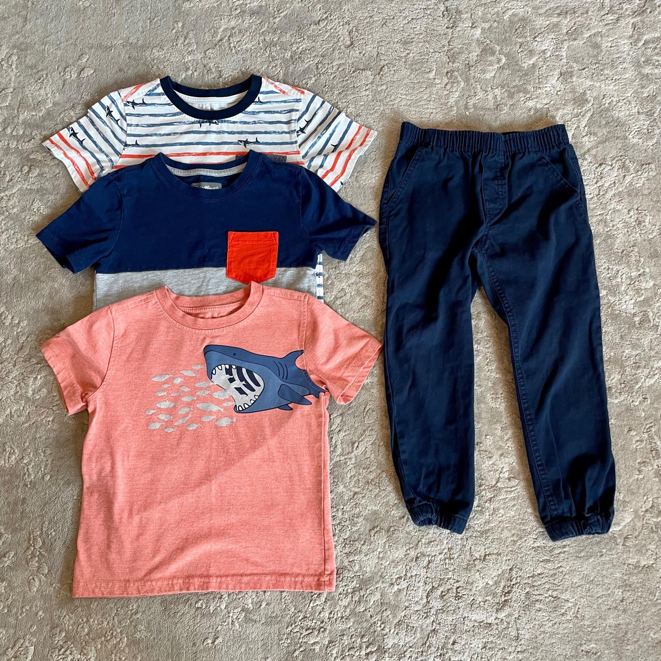 Boys Size 5 4pc Set, Pants with 3 T-Shirts, Tops, Eddie Bauer, Kids Headquarters