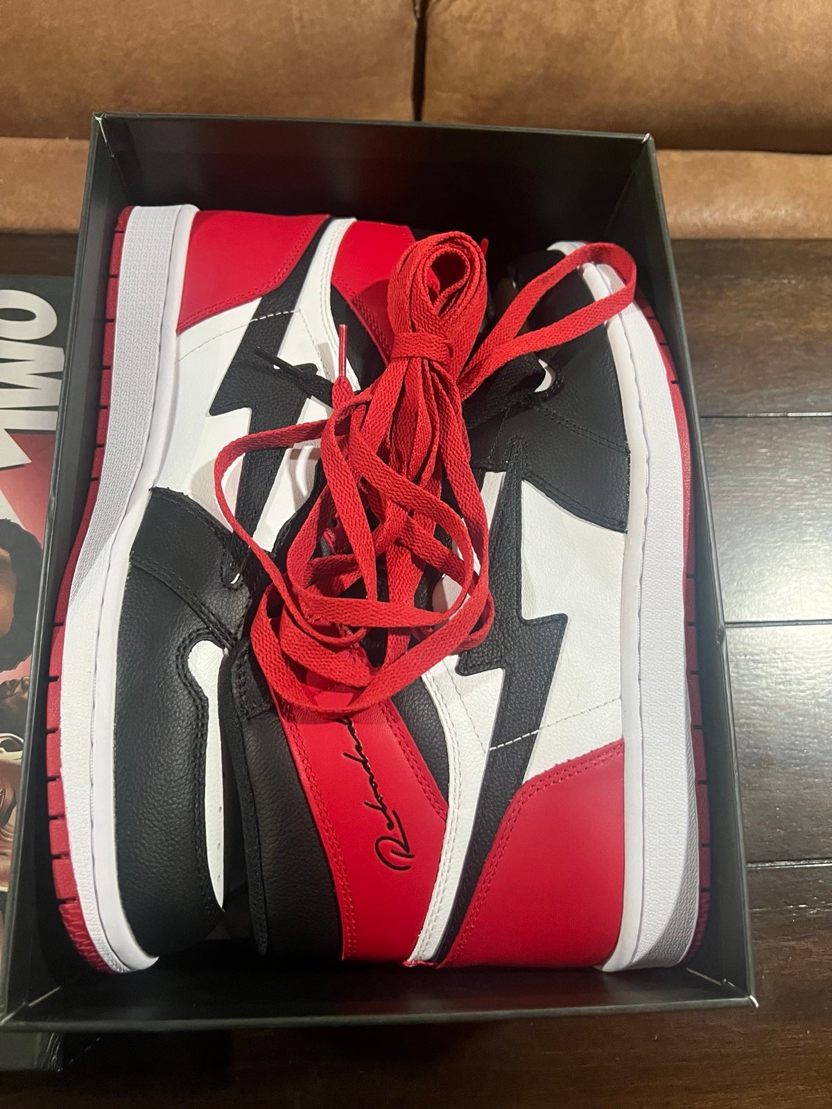 Omi reloaded black toe sz12 Jordan 1