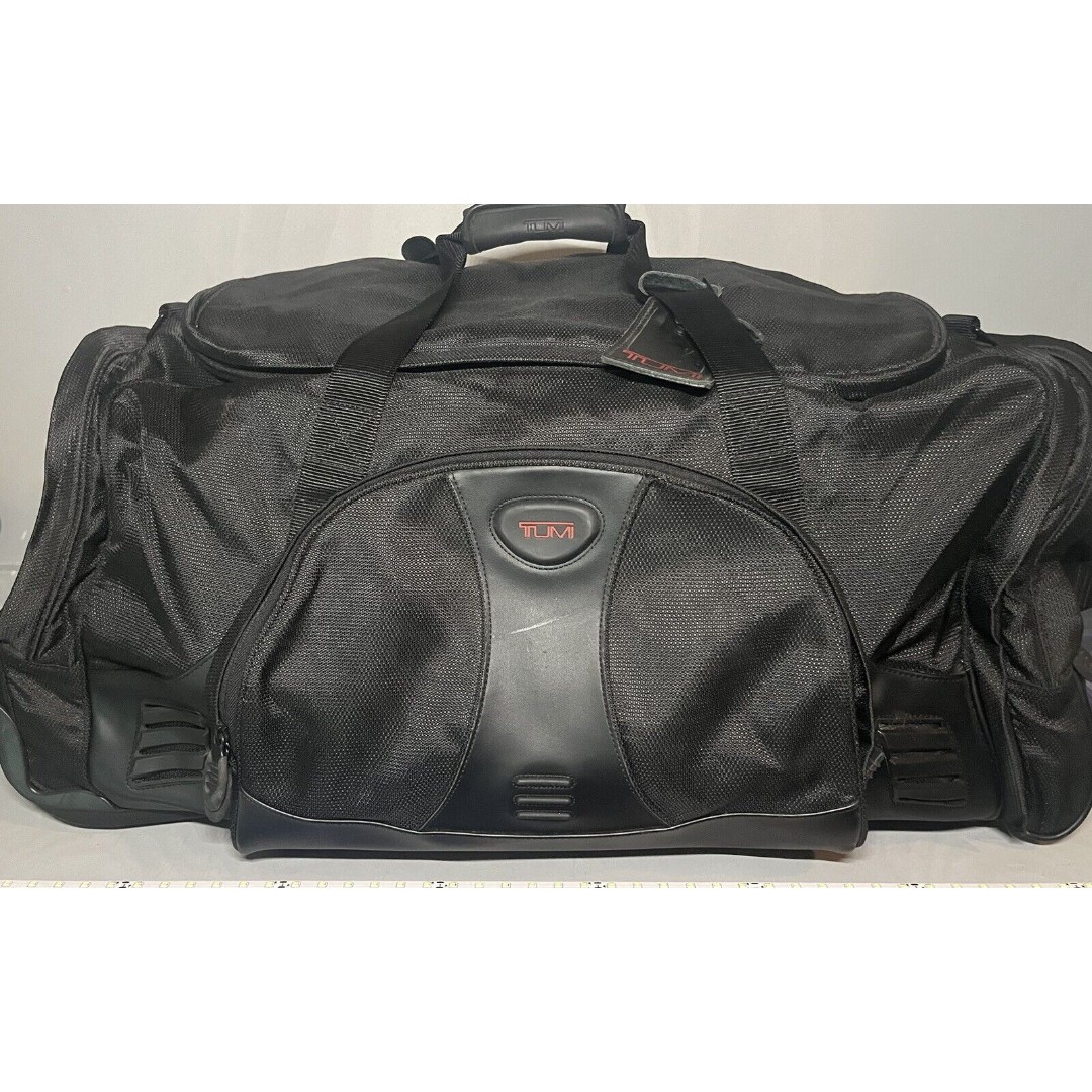 Tumi Alpha 2 Large Wheeled Upright Travel Duffel Bag - Black large