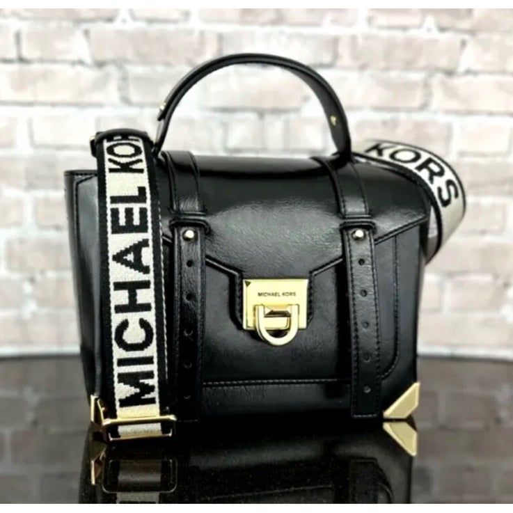 Michael Kors medium Manhattan satchel purse black
