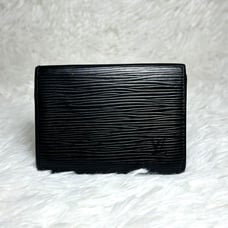 LOUIS VUITTON ★ Card Case Black