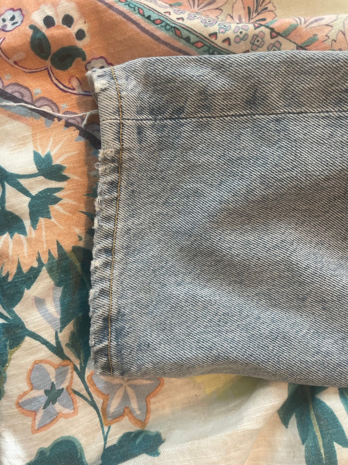 NWT AGOLDE 90s crop in oblique