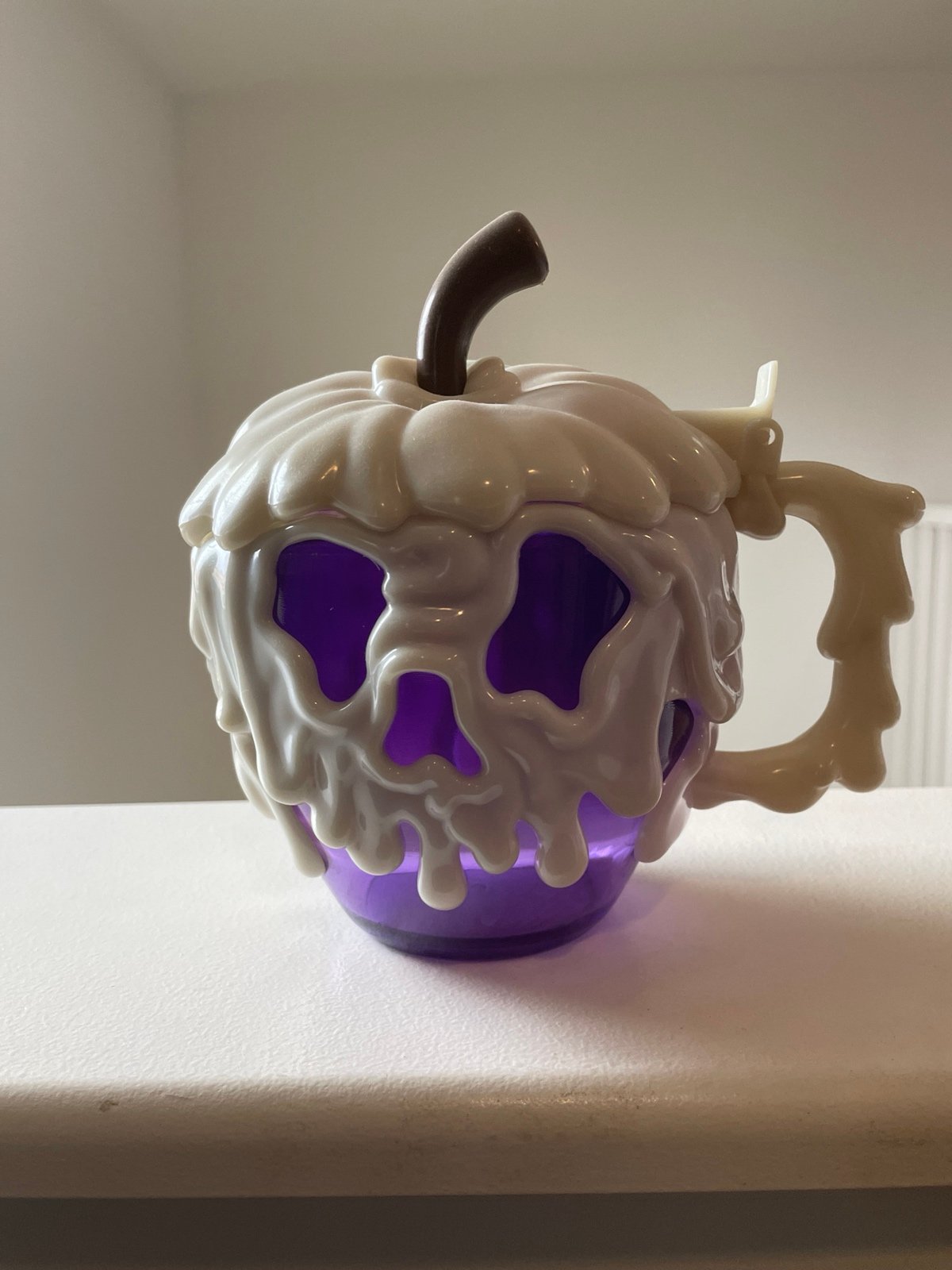 Poison Apple