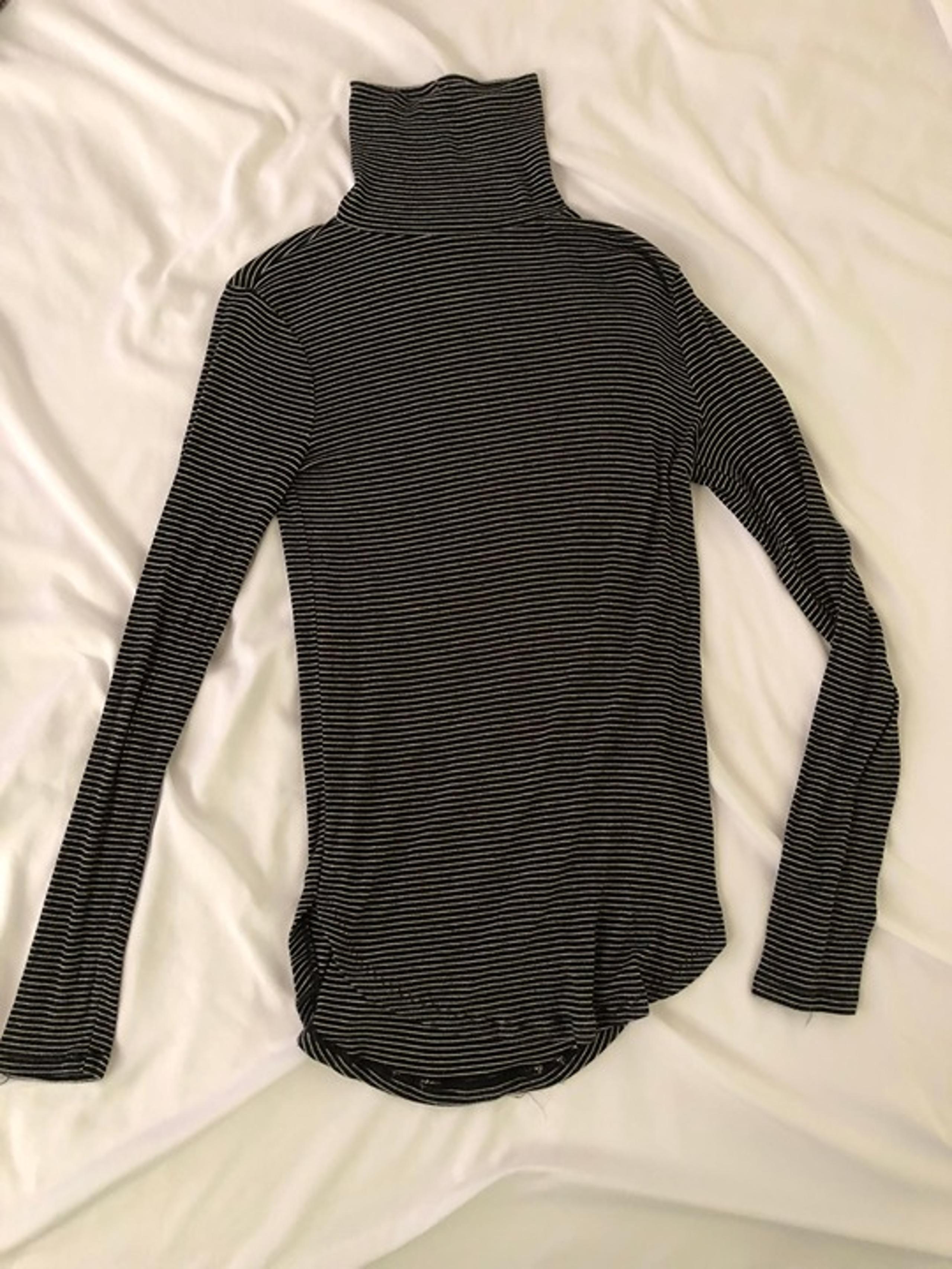 Turtleneck womens