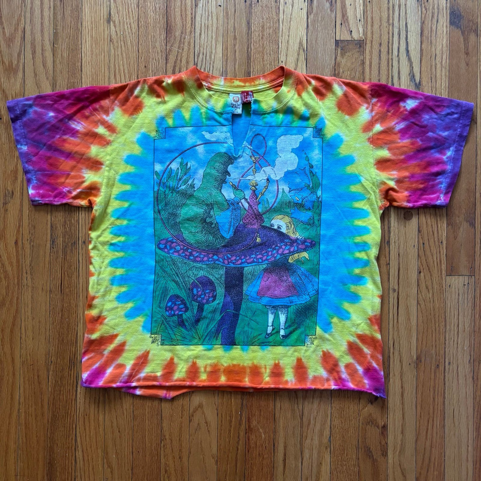Vintage 1986 Sun Dog Hand Dyed Alice And Wonderland Tie Dye Characters Shirt