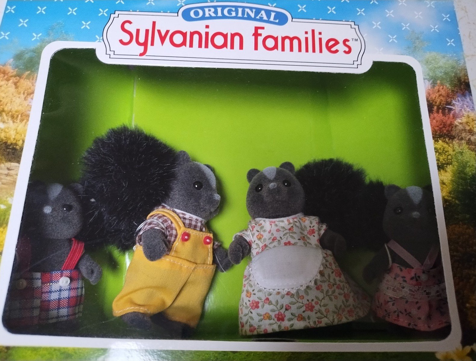 Calico Critters/Sylvanian Families Skunk Family
