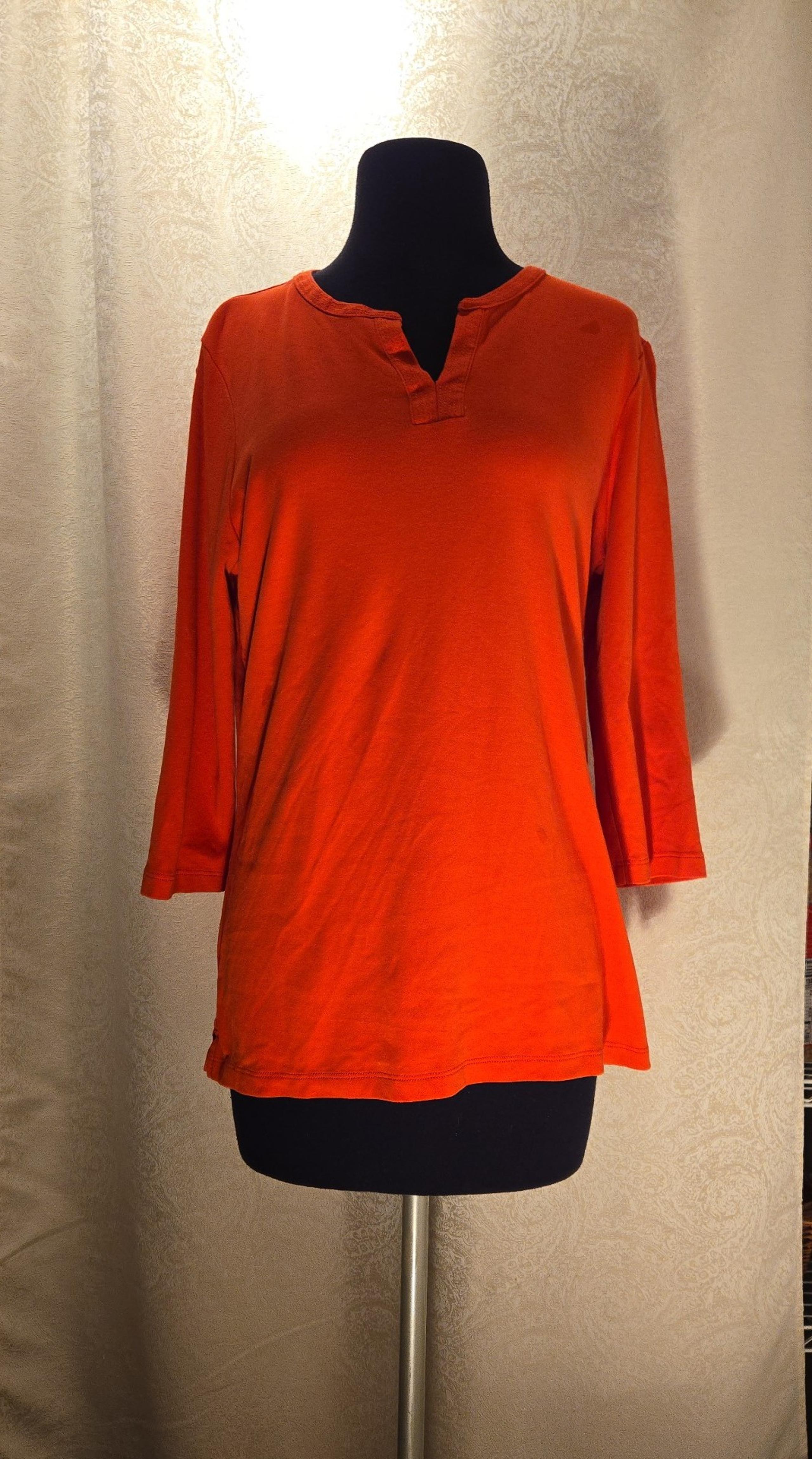GUC LLBEAN women's  s notched neck v medium bright coral 100% cotton