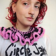Crochet clown ruffle collar