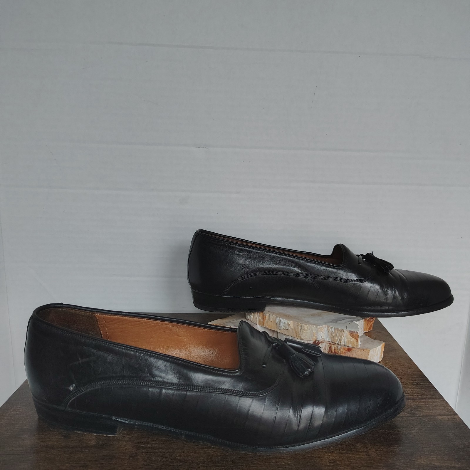 Mezlan Loafers Black Leather Tassel Shoes Size 11 Slip On Academia Dress Shoes