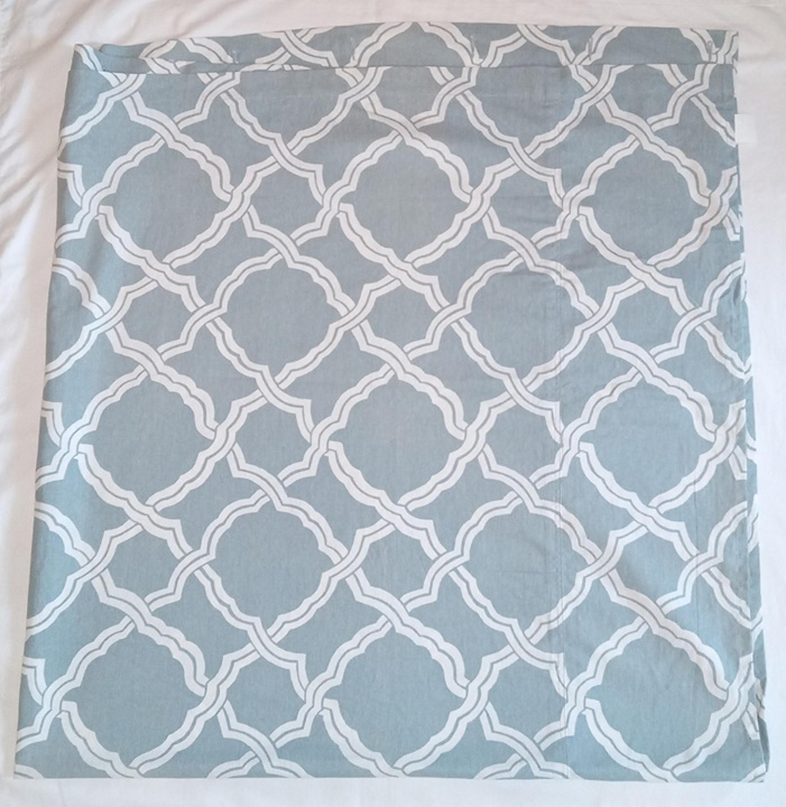 POTTERY BARN Shower Curtain Kenra Trellis Turquoise White Linen Cotton 72 x 72