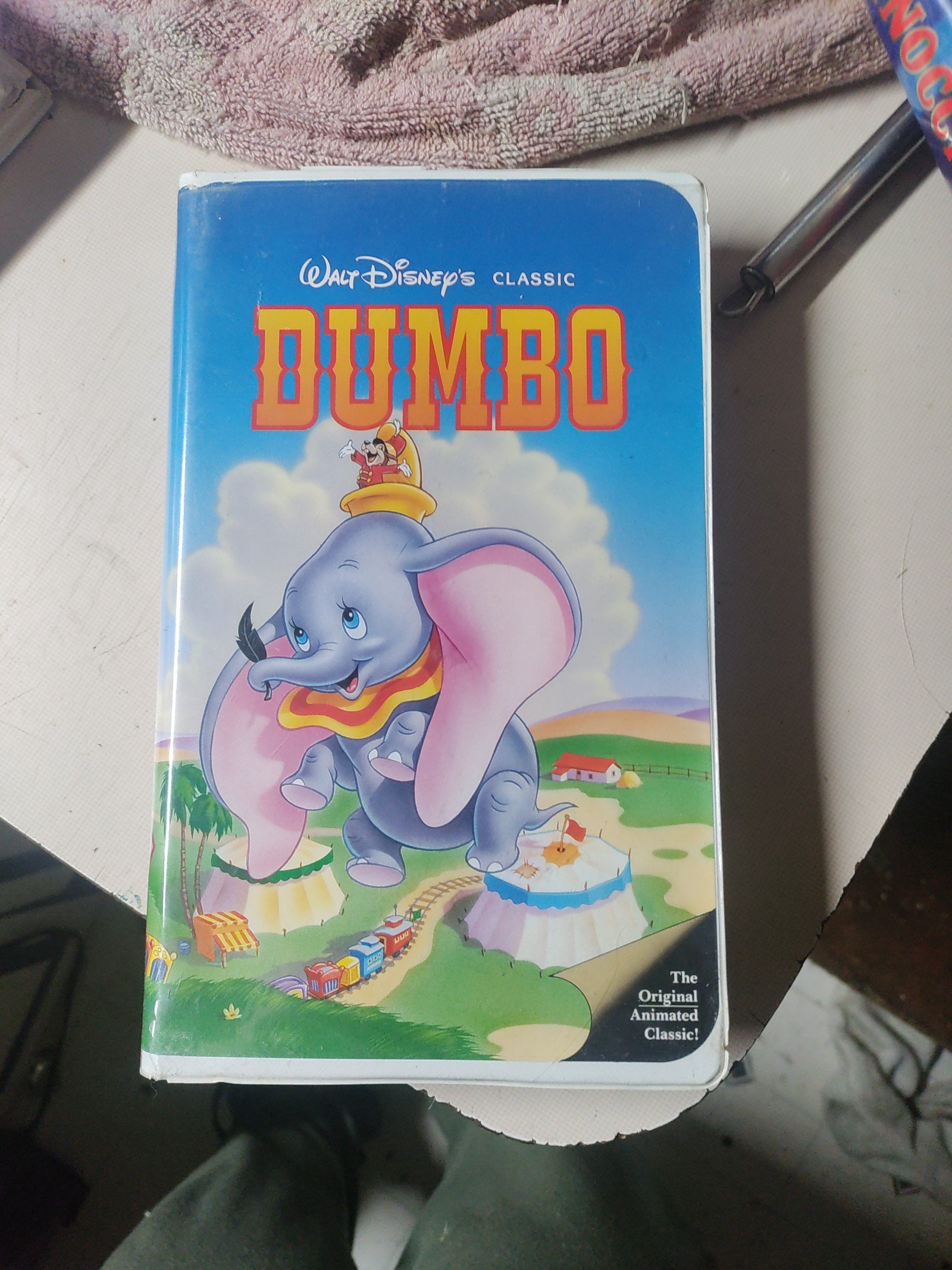 Walt Disney Classic DUMBO VHS, Collectable