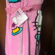 Hello kitty blanket