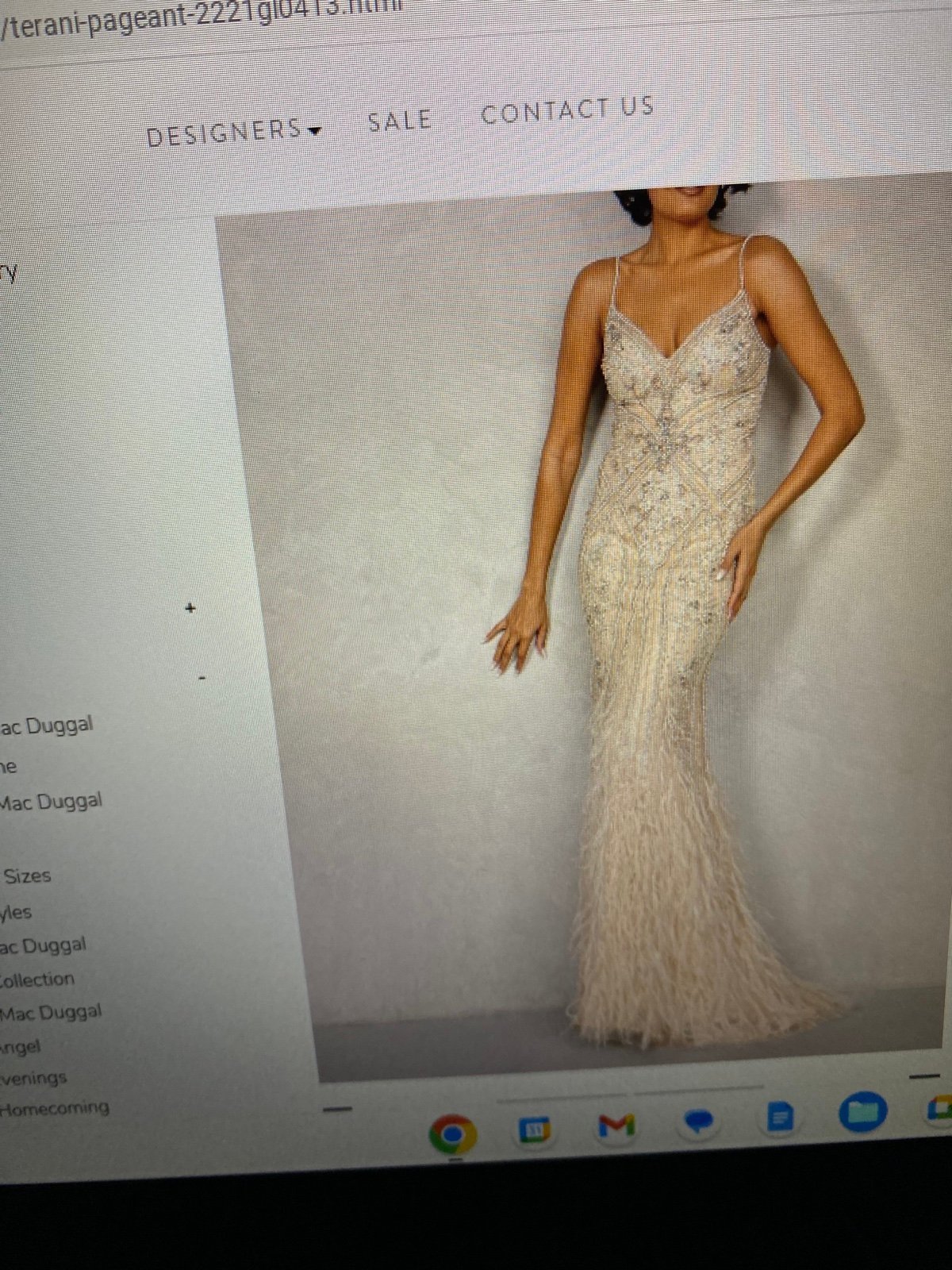Beautiful evening gown/prom /Homecoming , worn once, pd. 1,200, size 4, ivory