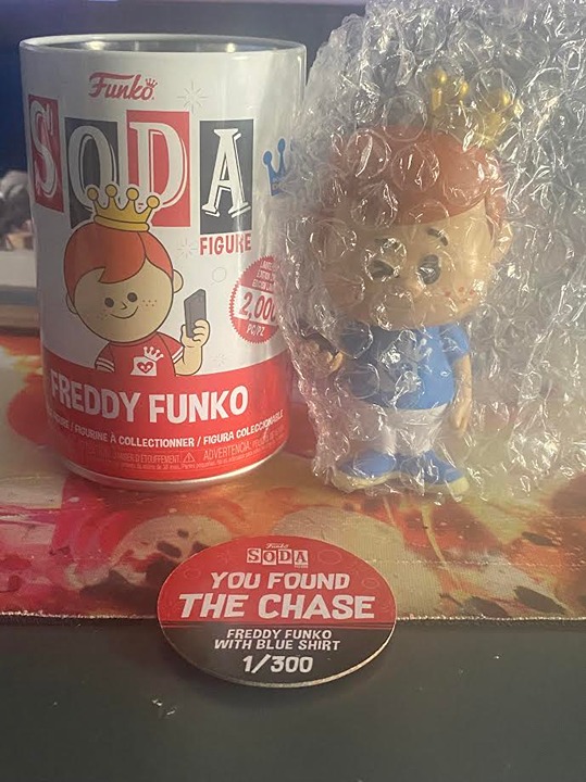 Social Media Freddy Funko Soda CHASE (LE300)