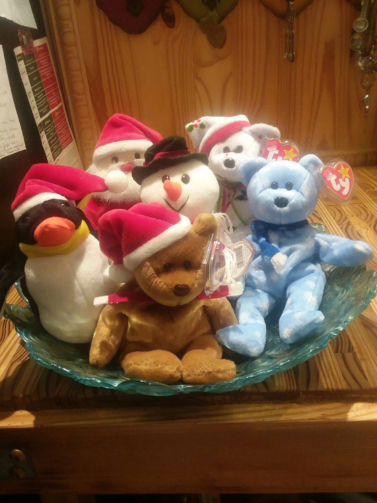 Lot of 6 Holiday beanie babies