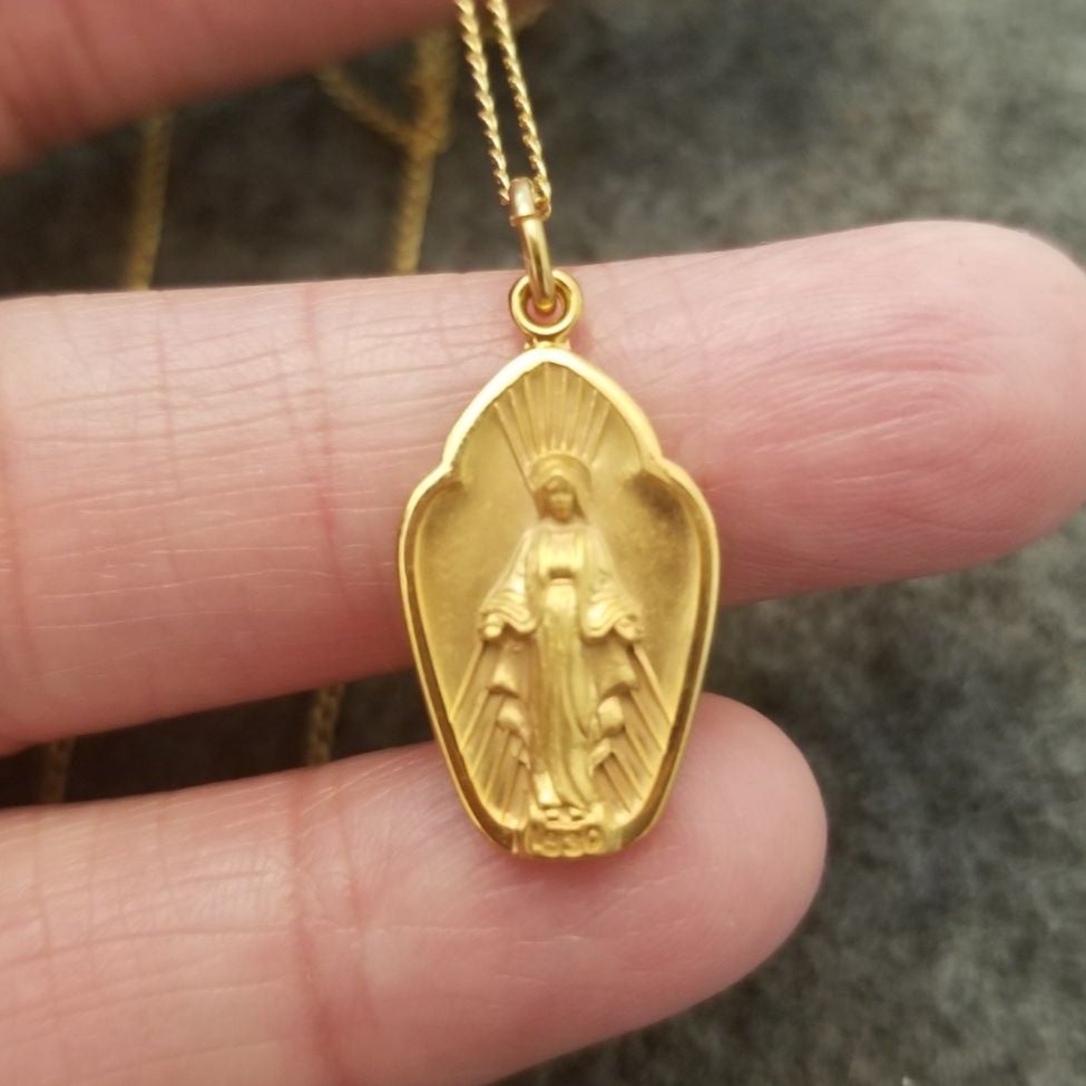 Gold Blessed Mother medal>Dainty Gold Blessed Mother medal,12ktgf.medal