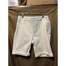 NWT Liverpool Chloe Bermuda Shorts Woman’s Size 14/32 9” Inseam