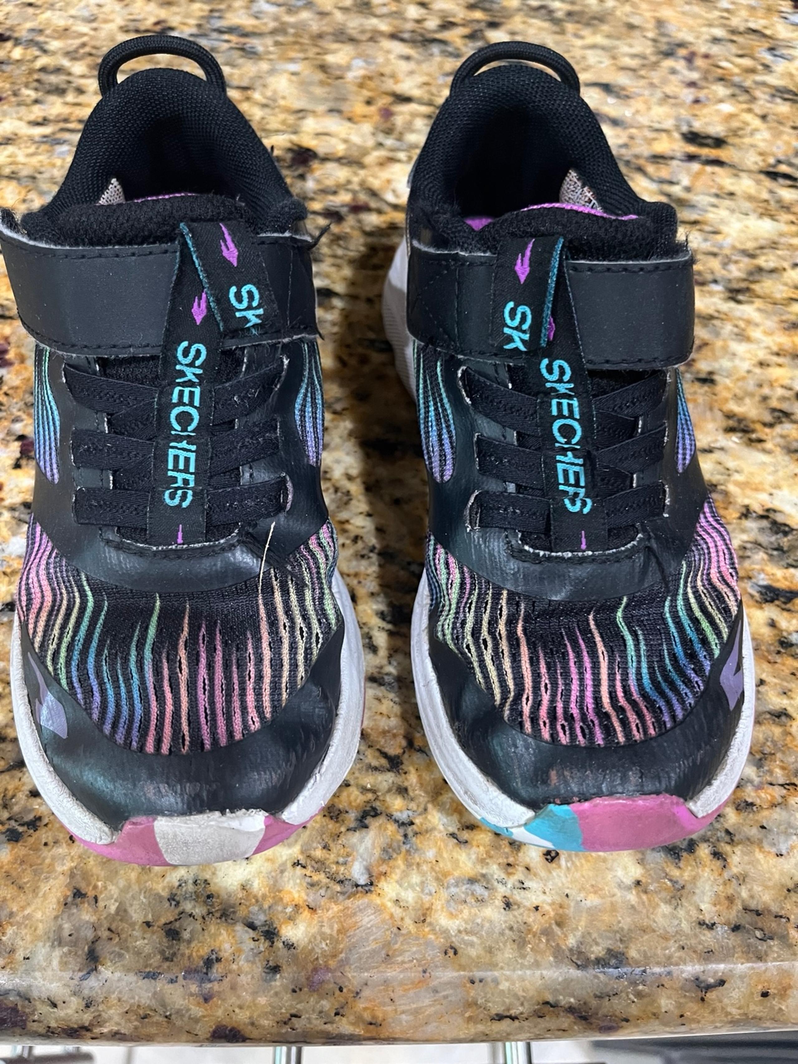 Girls Sketchers sneakers