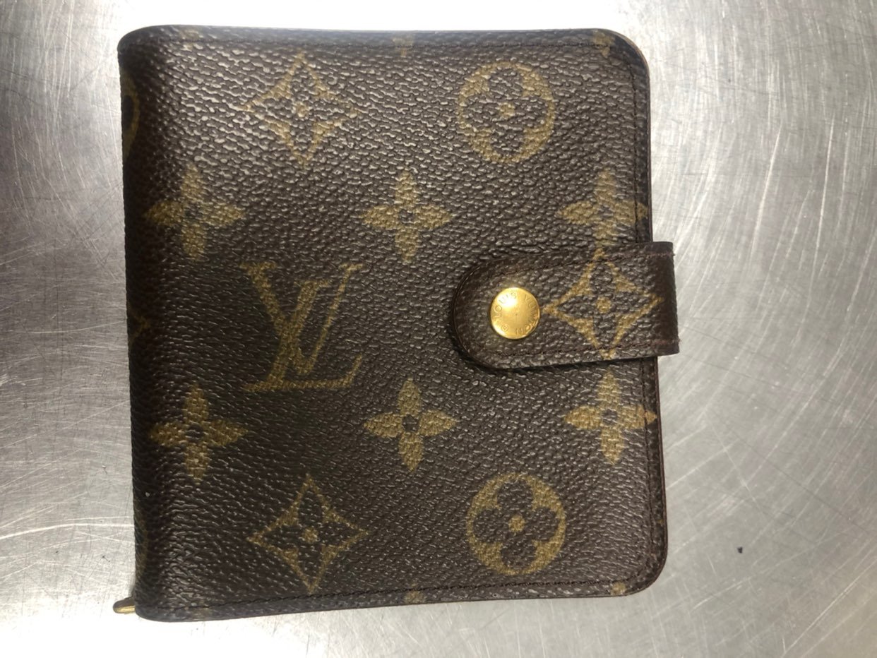 Louis Vuitton Wallet