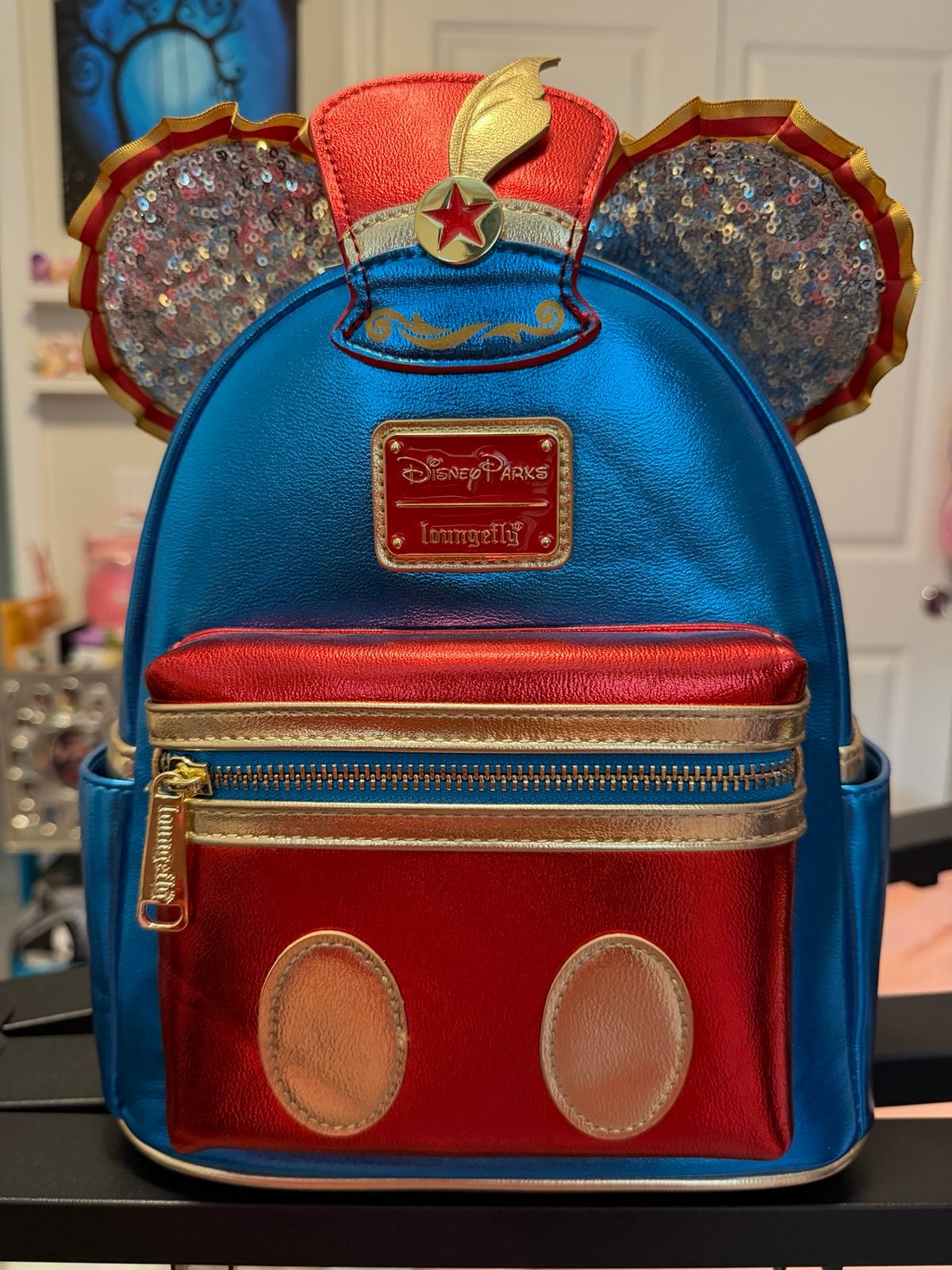 Loungefly Mickey Mouse main attraction dumbo