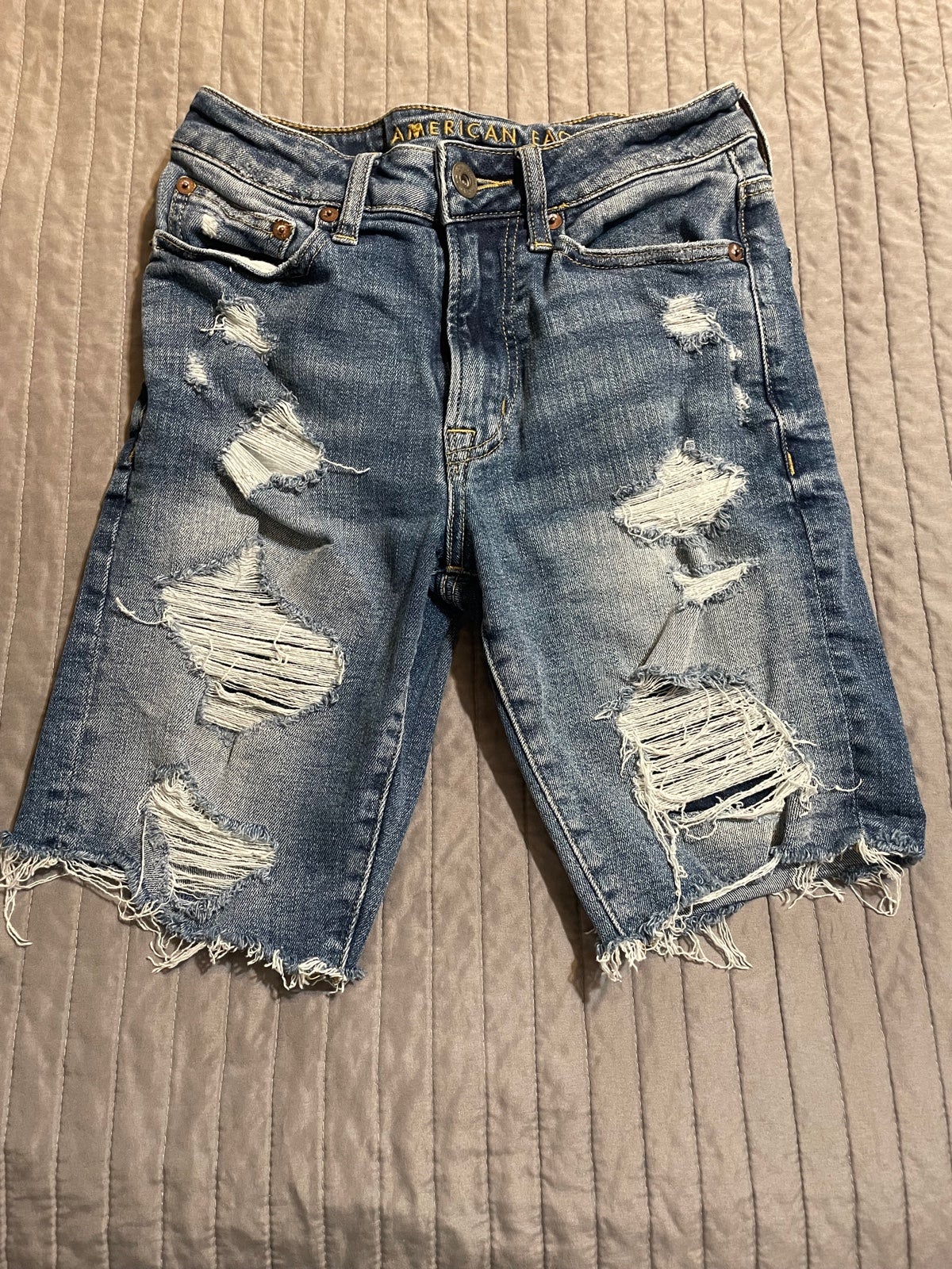 American Eagle Jean Shorts Size 26 American Eagle Jean Shorts Size 26