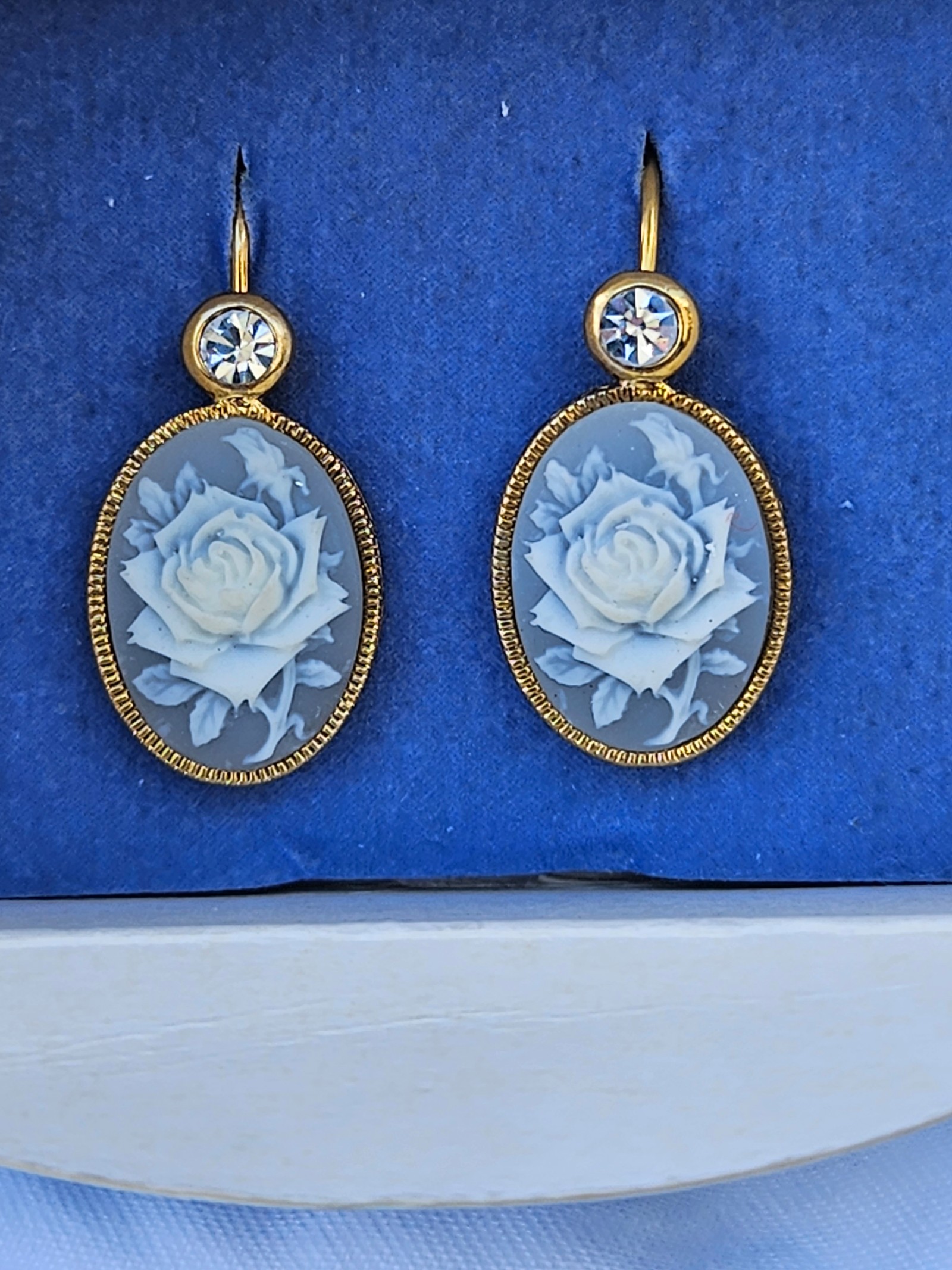 Vintage Nina Ricci Earrings For Avon Rose Cameo Earrings With Rhinestone
