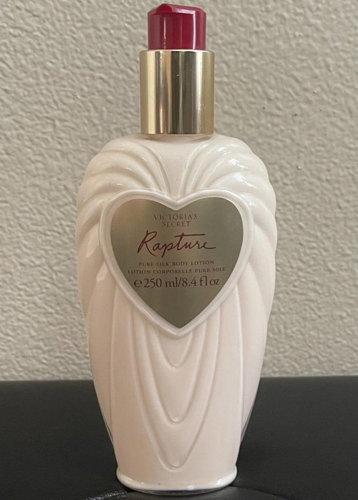 Rare Victoria's Secret Rapture Lotion 8.4oz NEW