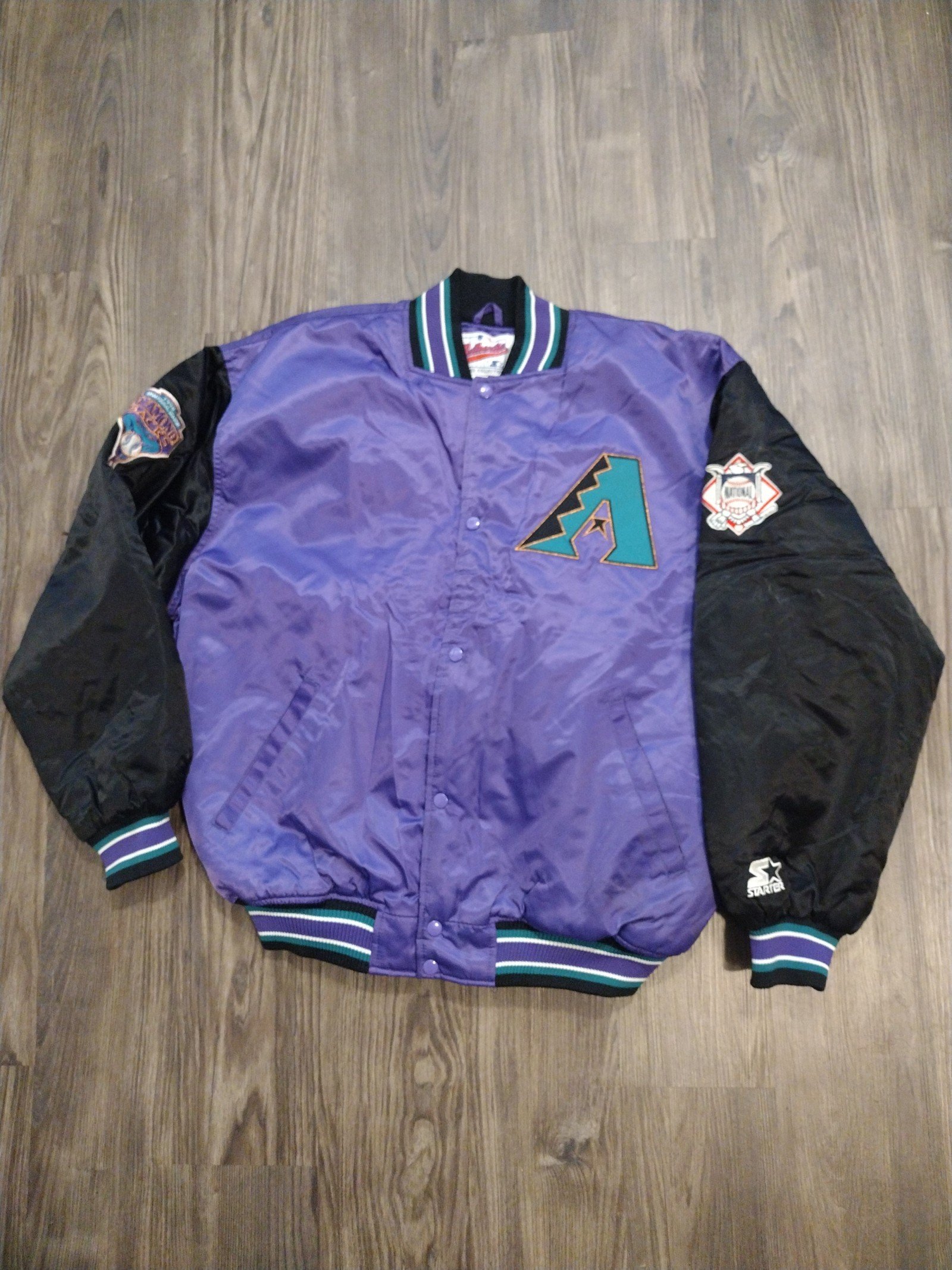 Vintage starter Arizona diamond backs jacket size XL