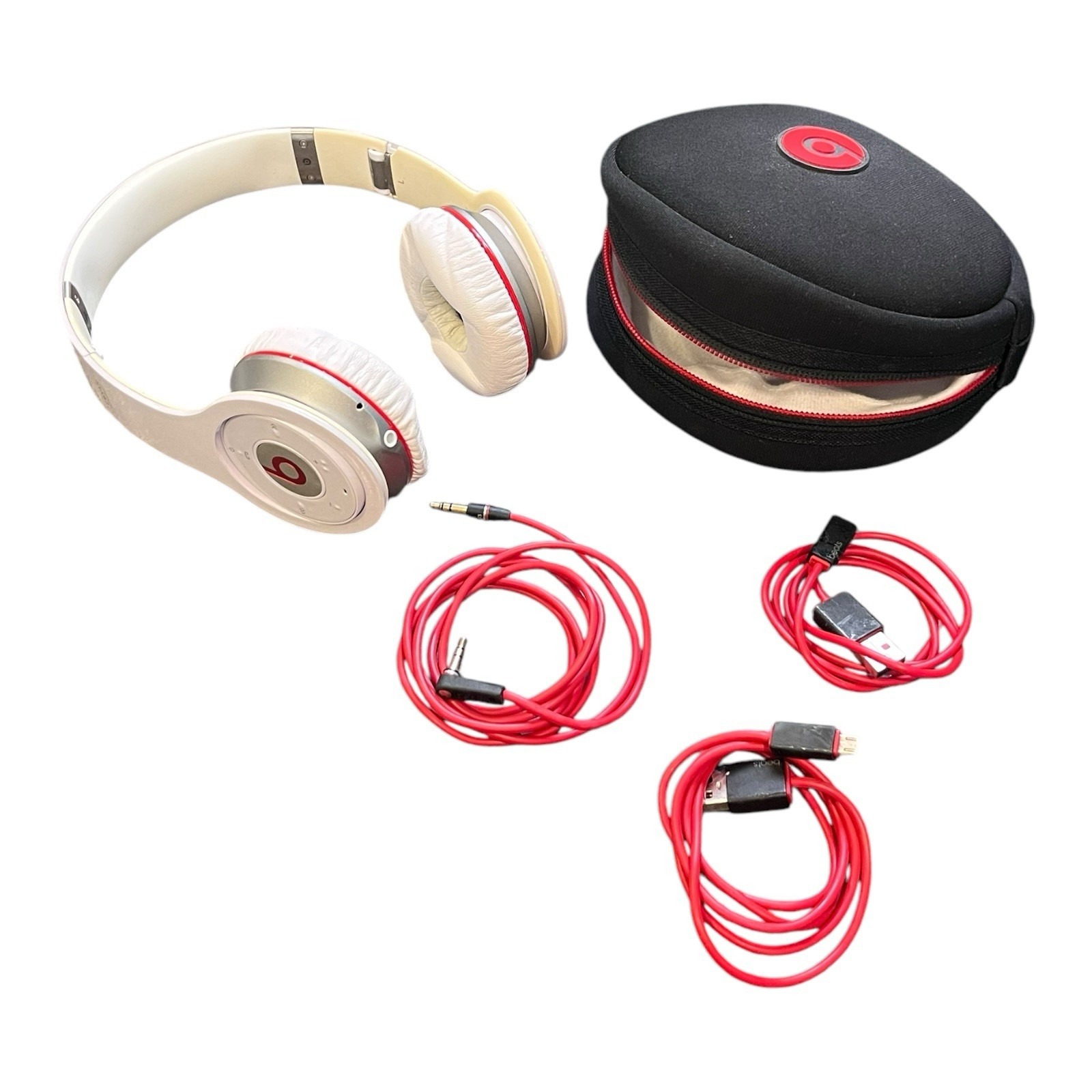 Beats Solo by Dr. Dre Wireless Headphone White- 810-00012-01
