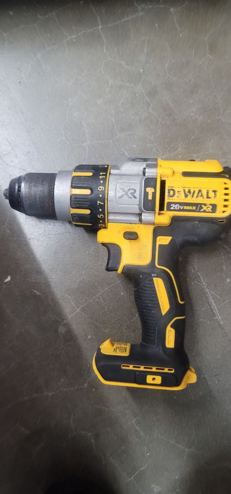 Dewalt 20v dcd995