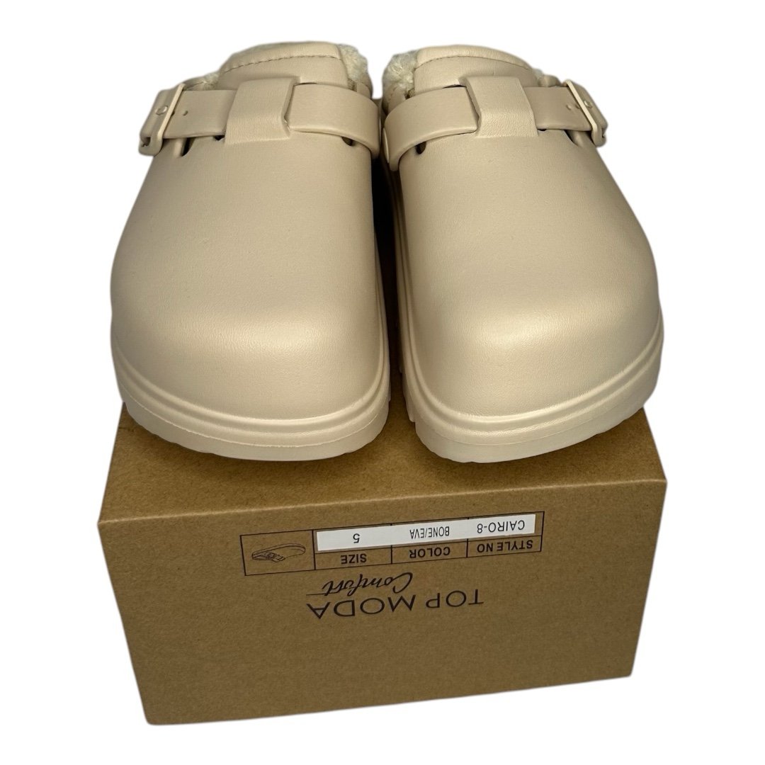 New In Box Cairo Bone Eva Chunky Platform Clogs with Fur Size 5