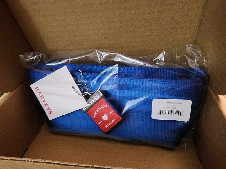 Harveys Seatbelt Bags Makeup Case Sapphire