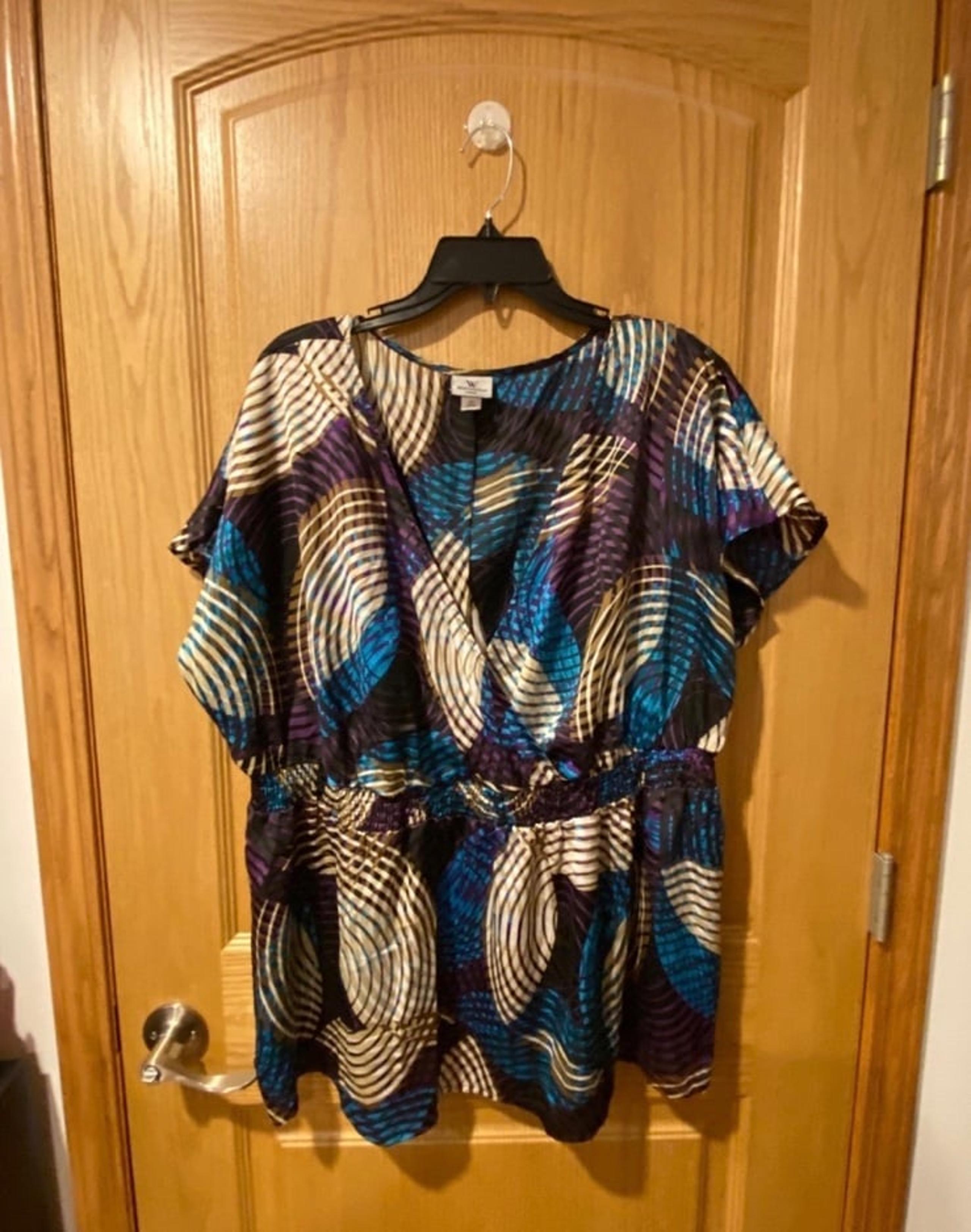 Worthington Women Plus Size 2X Cross Front Swirl Pattern Blouse